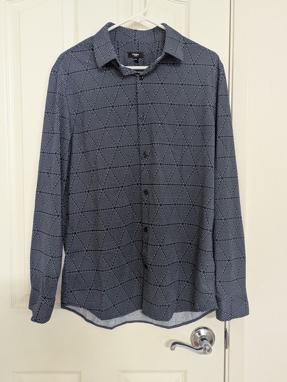 Express Men's Slim 1MX Navy and White Geometric Button-Down Shirt - Size Medium